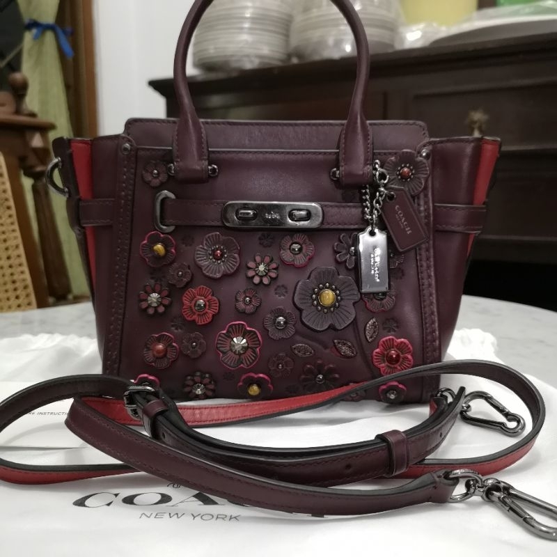 Coach Swagger 21 with Tea Rose Leather Satchel Oxblood (Preloved) / Preloved Coach Swagger 21