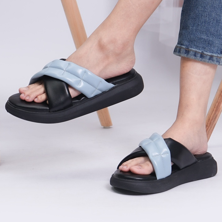 SARASARA YUK - NONNA Sandal Wanita Wedges Silang Tinggi 3cm Size 36 - 40 Casual Sendal Cewek Platform 37 38 39 untuk Jalan Pergi Santai Slop Warna Black Hitam Putih White Selop Premium Original Sara Sara Kekinian Terbaru Shoes ORI Mall Official Store