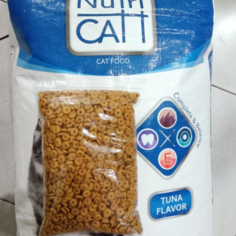 Nutri Cat Tuna adult repack 1kg | makanan kucing dewasa Nutri cat bentuk donat