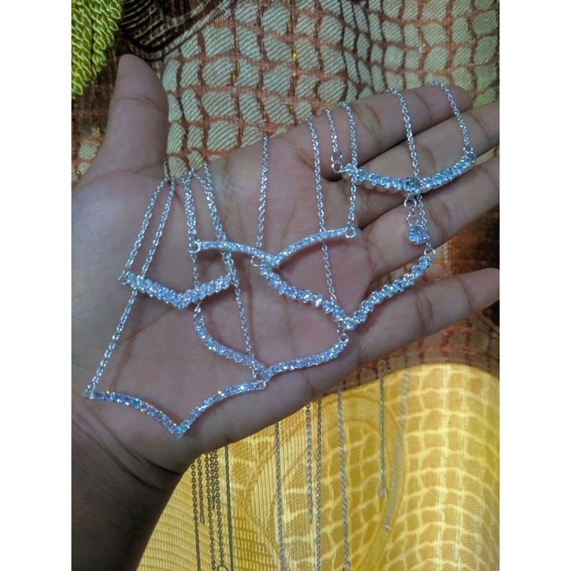 Kalung (perak) ala Aurel, Nagita, Fuji