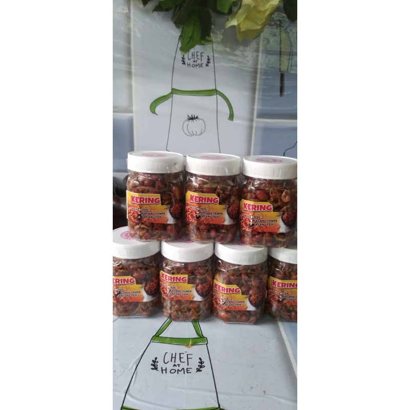 

Teri kacang pedas 100gr