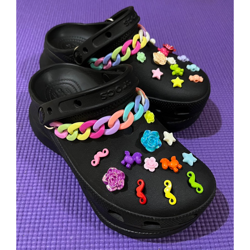 Jibbitz charms | Jibbitz crocs | Jibbitz DIY | Jibbitz unik | tempelan sandal crocs | aksesoris crocs