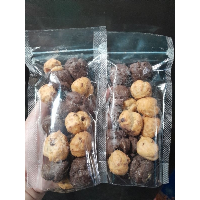 

Soes Mix Coklat & Vanilla