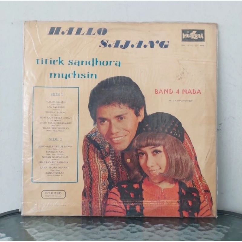 Vinyl Piringan Hitam 12 inch Titiek Sandhora&amp;Muchsin-Hallo Sajang