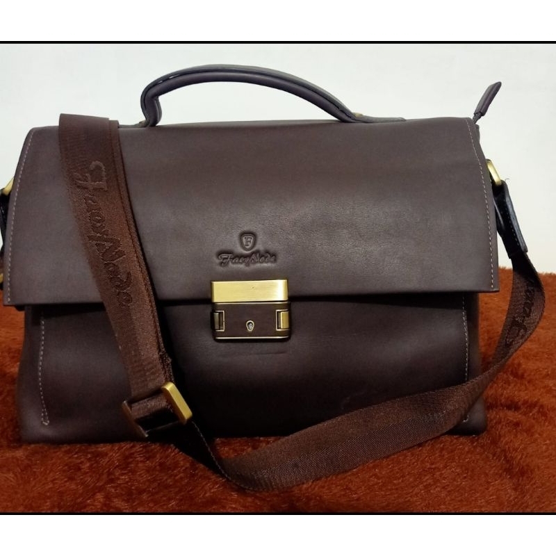 Tas kerja pria second branded, Tas laptop preloved, Tas kulit asli