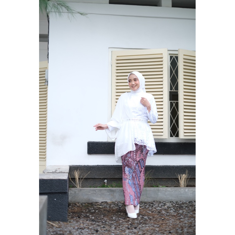 White series (atasan saja)