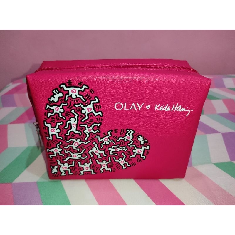 Pouch Keith Haring Olay Original. Tas makeup skincare kosmetik merah.
