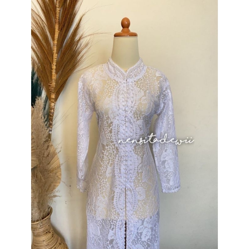 Kebaya Pengantin / Kebaya Akad - Model V1