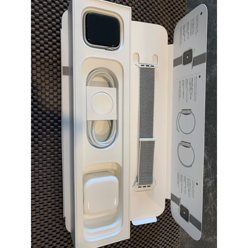 iwatch series 4 44mm fullset ori