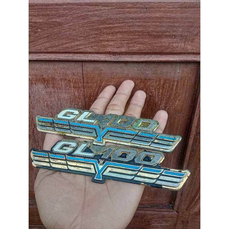 logo embelem kempol aki gl100 / gl125 original