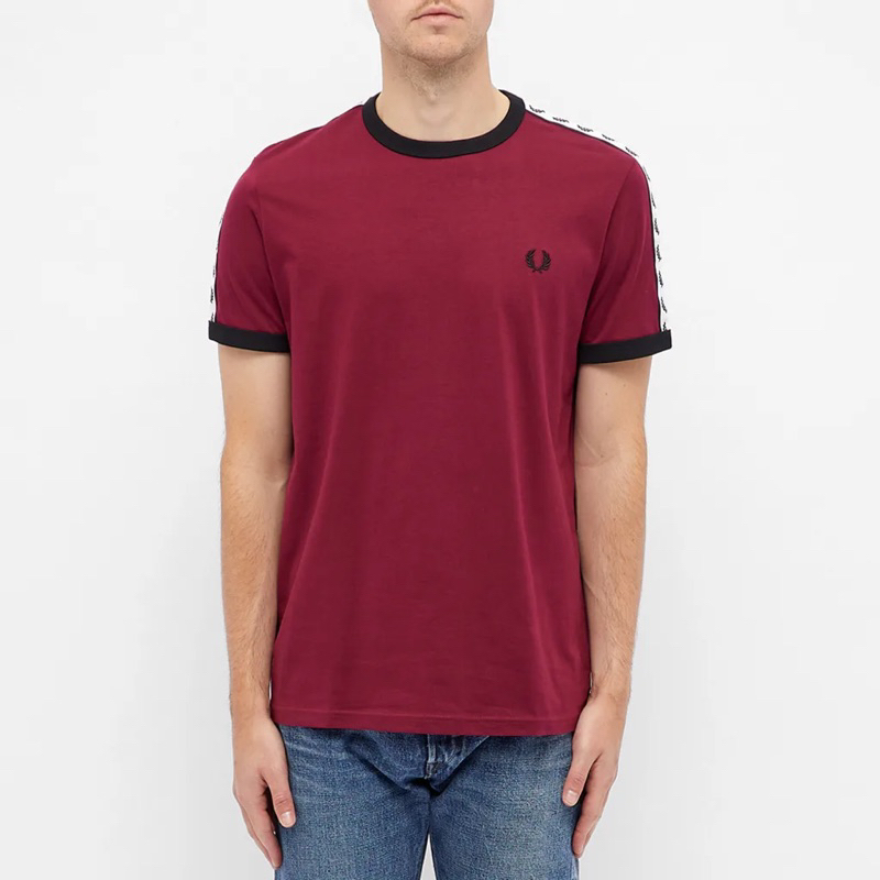 Fred Perry Ringer Taped Tshirt In burgundy