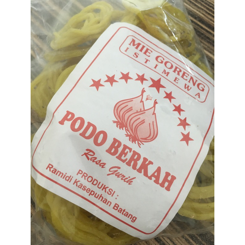 

Kerupuk Mie Mentah Cap Podo Berkah