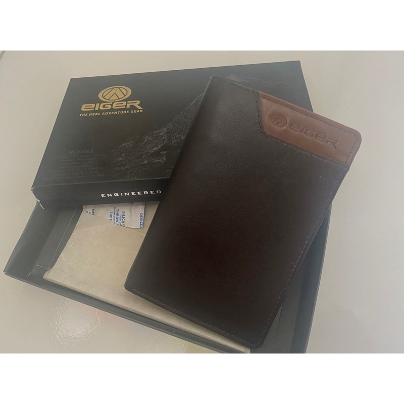 *SOLD* Dompet Cowok Eiger/Dompet Cowok/Never Been Used