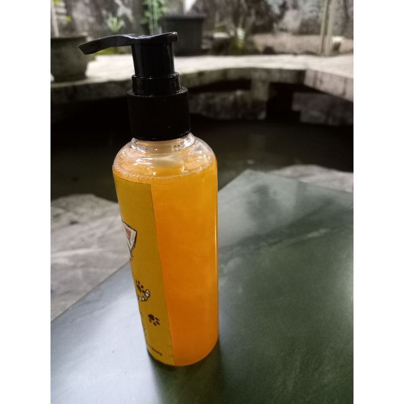 Shampoo Kucing Anti Rontok 250 ml - With Honey