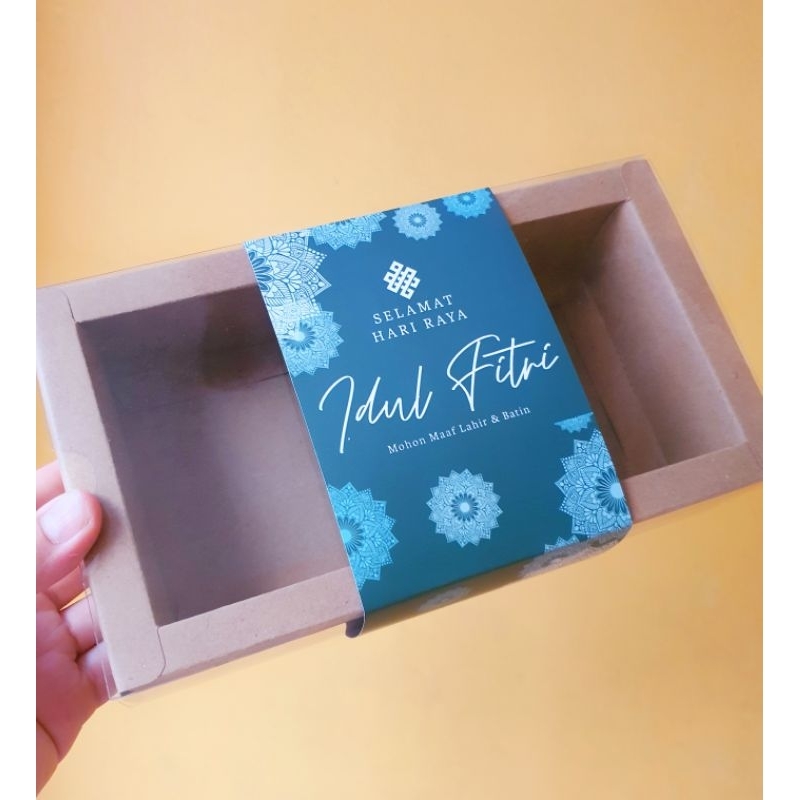 

Dus Mika Polos Uk. 22x11x6 cm " M " & Belt Idul Fitri ( 1 pack isi 5 pcs & Belt )