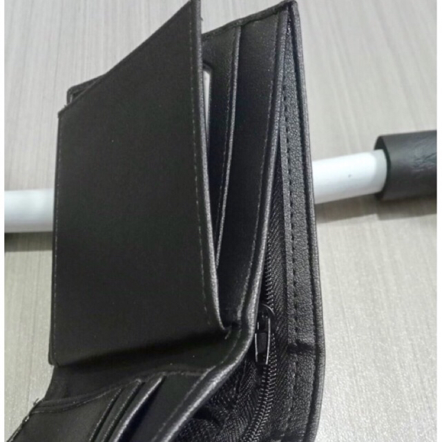 dompet pria safari SP4 logo model lipat dua biasa horizontal bahanya dari kulit sintetis lokal sp4 ada logonya jahitan rapih ukuran dompet standar #dompet #dompetpria #dompetcwok #dompetlokal #dompetlipat #dompetbagus #manwallet #wadahuang #dompetshopee