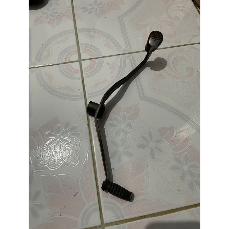 tuas persneling Megapro mono