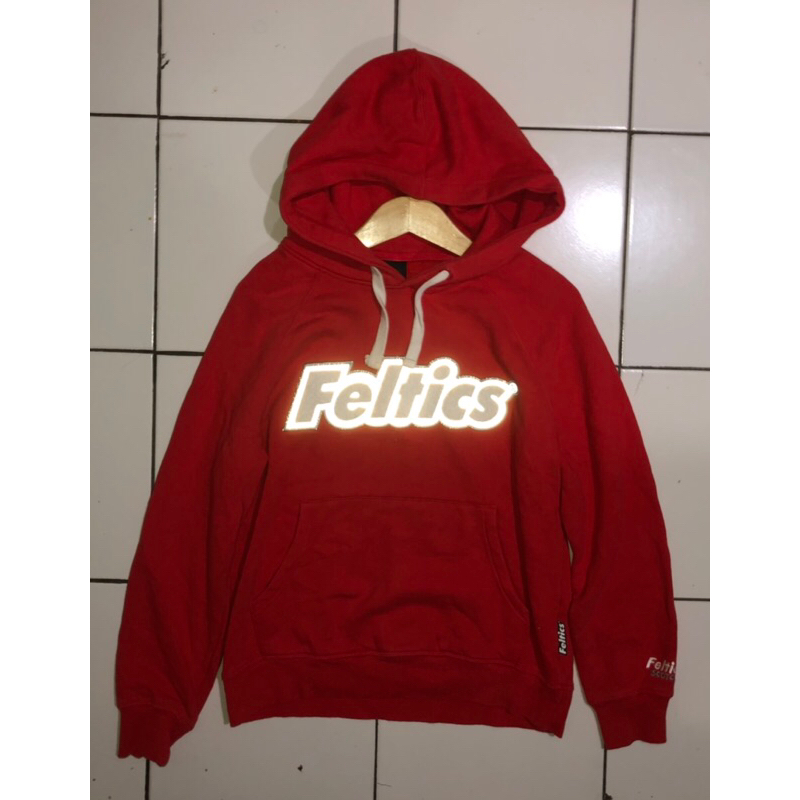 Hodie Feltics Second Original