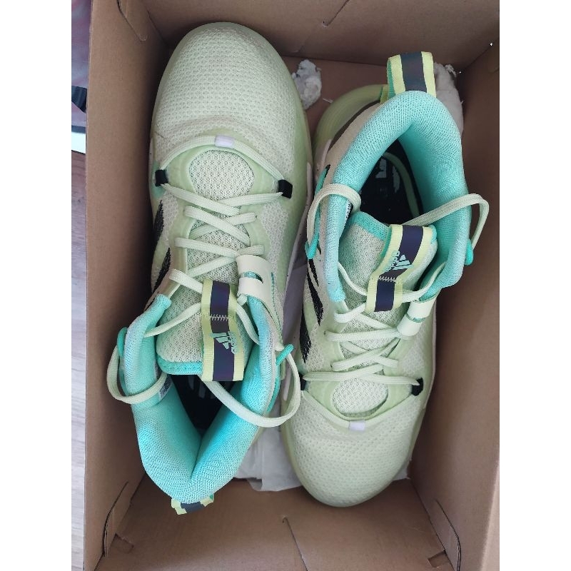 Sepatu basketAdidas Harden stepback 3
