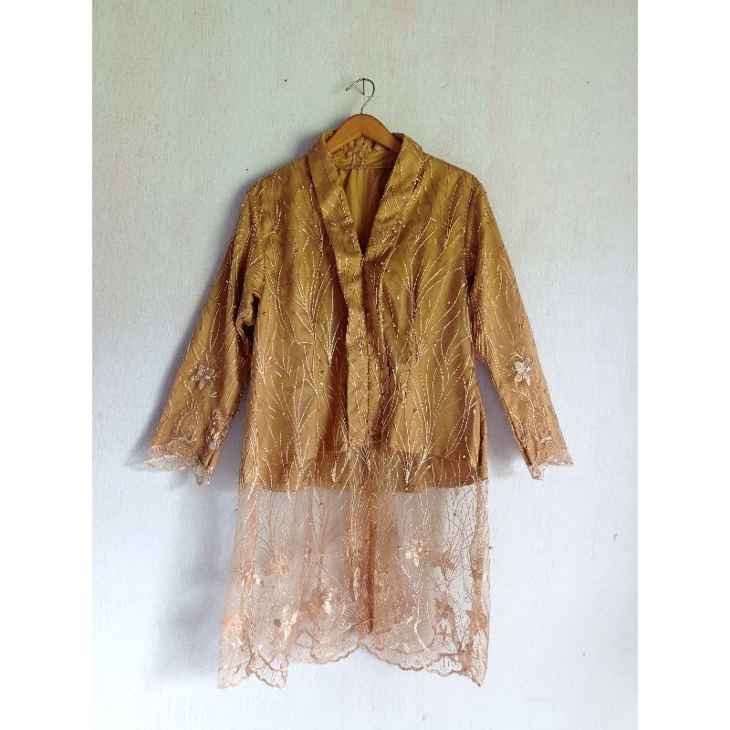 Preloved Atasan Kebaya