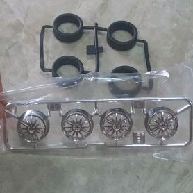 Velg Medium Fin Silver Plated / Chrome + Ban Original Tamiya