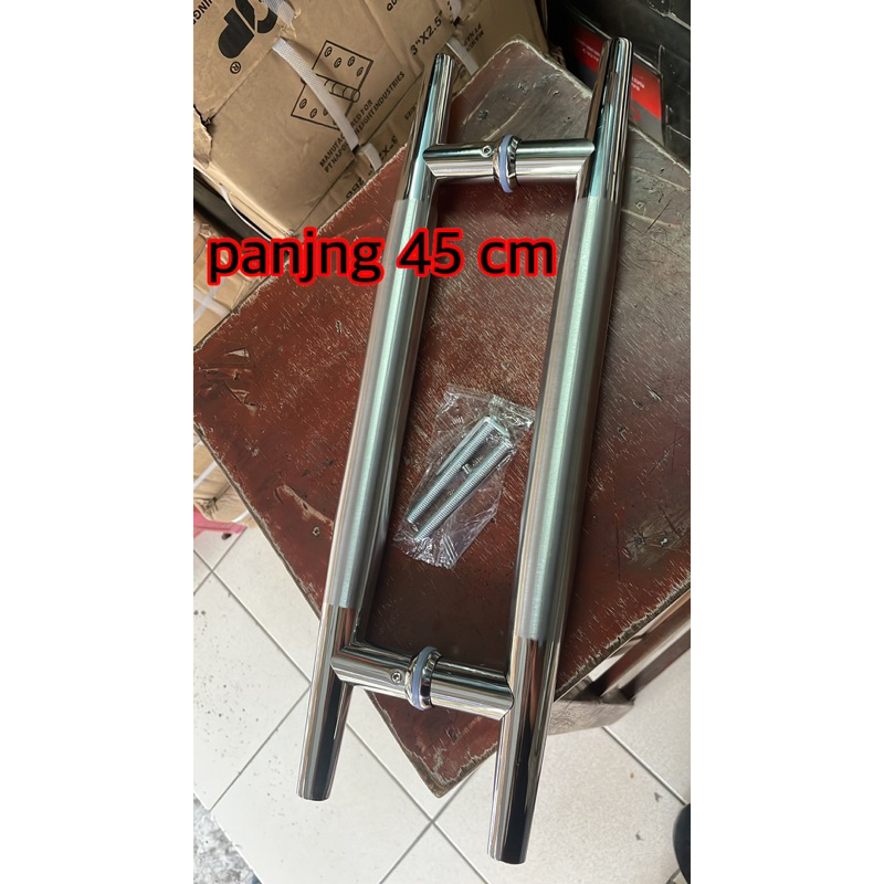 Murmer pull handle uk 45 cm Solid Glatino hitam black pull handle pintu kupu kupu 45 cm handle produk solid sus 304 gagang pintu rumah baut tembus 45 cm sus 304 tarikan pintu pegangan pintu kunci pintu