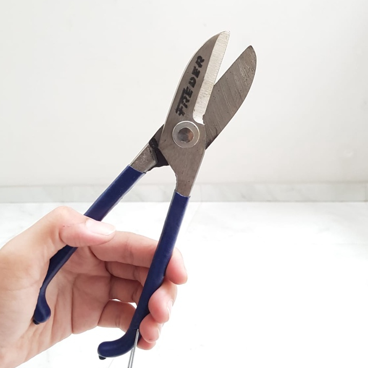 

Gunting Seng FREDER 8 in 10 in 12 in Gagang Karet JERMAN STYLE 8" 10" 12" panjang 20 25 30 cm - Gunting Baja Ringan Gunting Besi Plat - German Style Tinman's Snip FDR