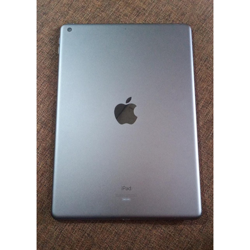 Ipad 7 2019 ( generation 7 ) Grey 32GB