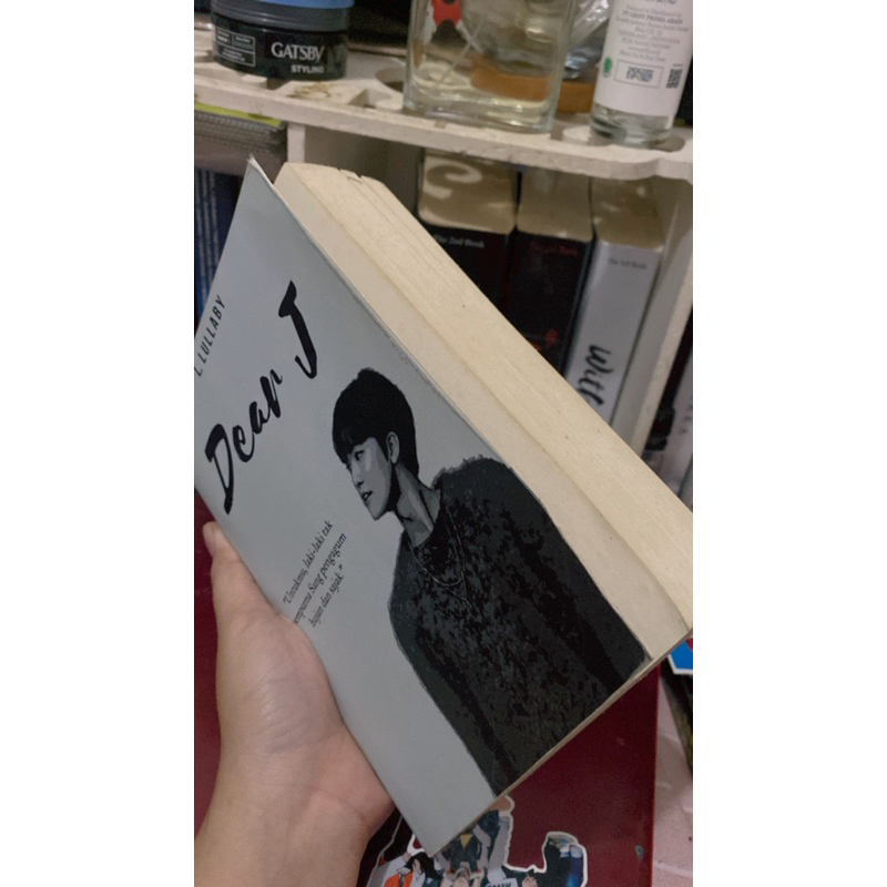 Novel DEAR J Preloved