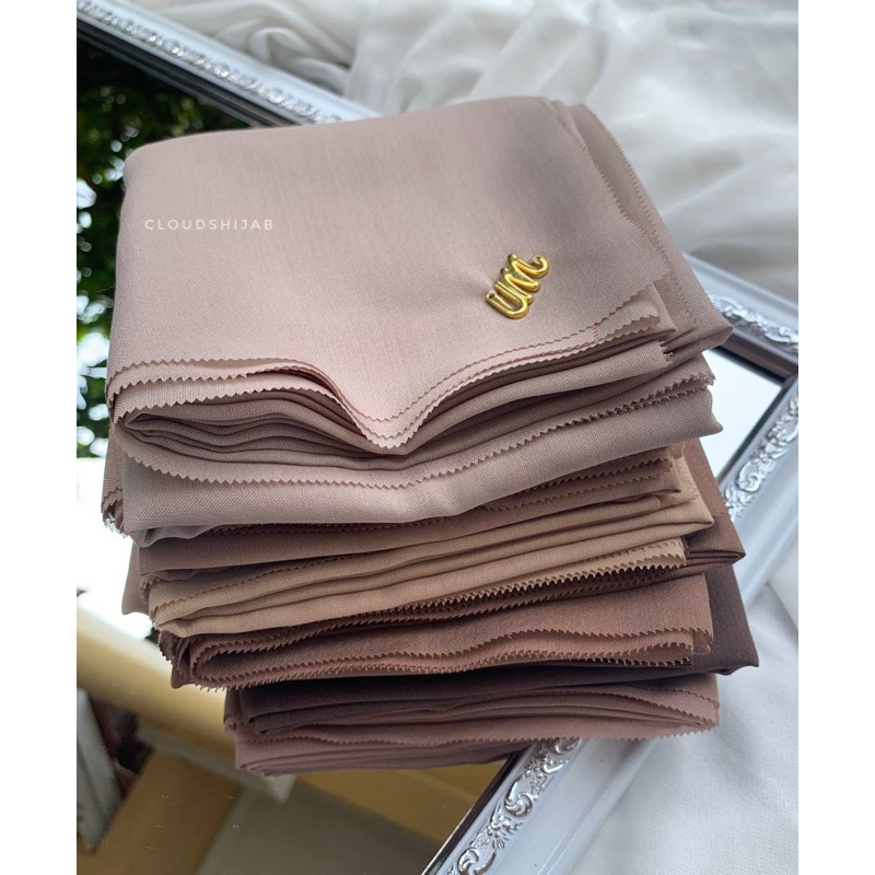 Promo Hijab Segiempat Paris Olive Luxury Umama| Hijab Segiempat Polos| Hijab Segiempat Lasercut