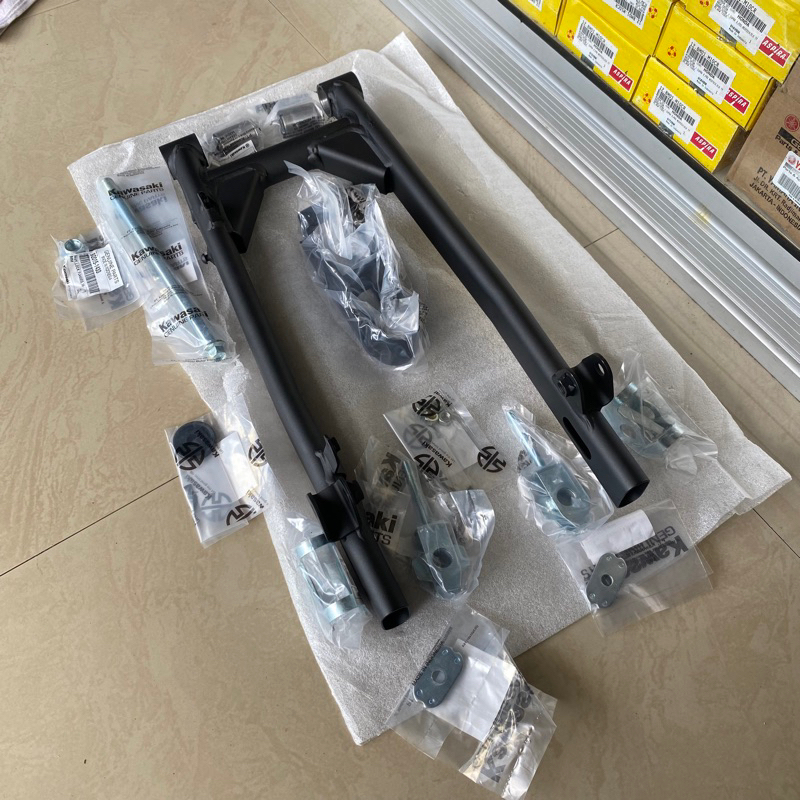 arm w175 swing arm kawasaki w175 original baru full set