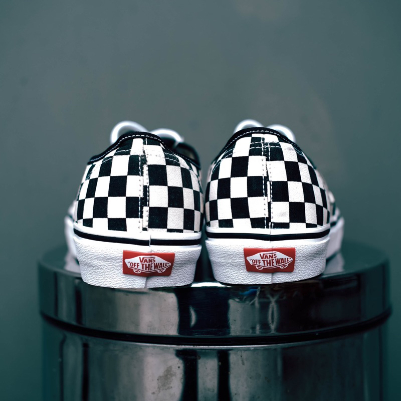 V4NS AUTHENTIC CHECKERBOARD GOLDEN COAST CLASSIC ORIGINAL 100%