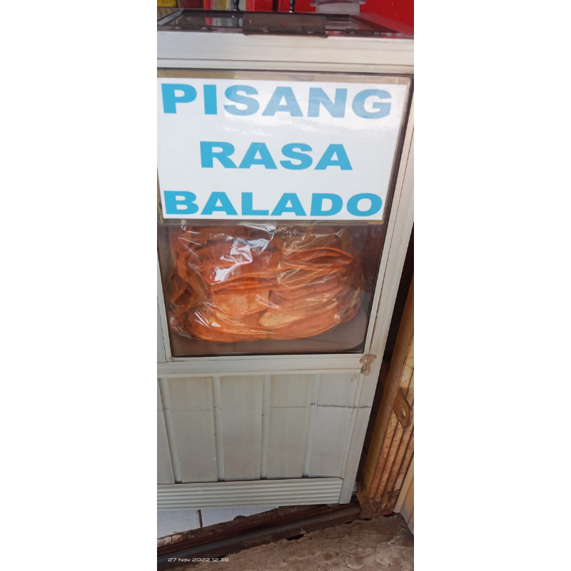 

keripik pisang balado