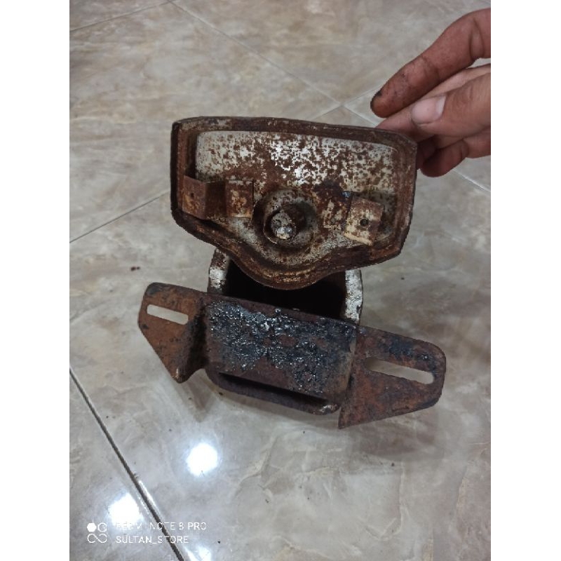 Braket dudukan lampu rem Honda CB 125 CB125 Twin Original