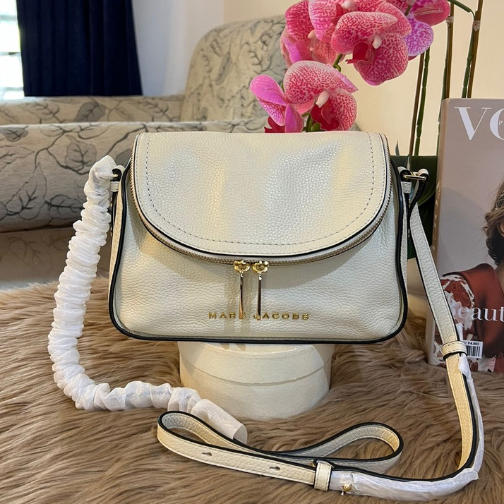 Tas Wanita Branded Marc Jacobs MJ Groove Mini Messenger Bag Marshmallow 100% Original