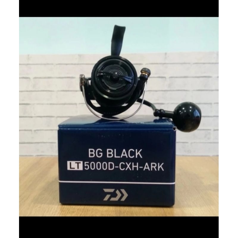 Reel Daiwa BG Black LT 5000D-CXH-ARK