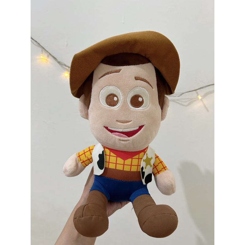 Preloved Boneka Toy Story Woody