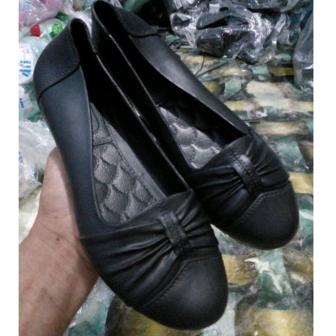 Nexas - Sepatu Wanita Karet Untuk Kerja Hitam Polos Ukuran 37 - 40