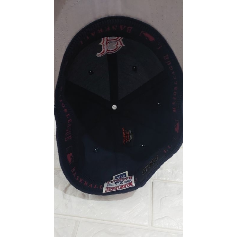 Topi MLB logo B