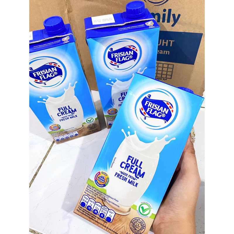 

Frisian Flag Susu UHT Full Cream 946ml