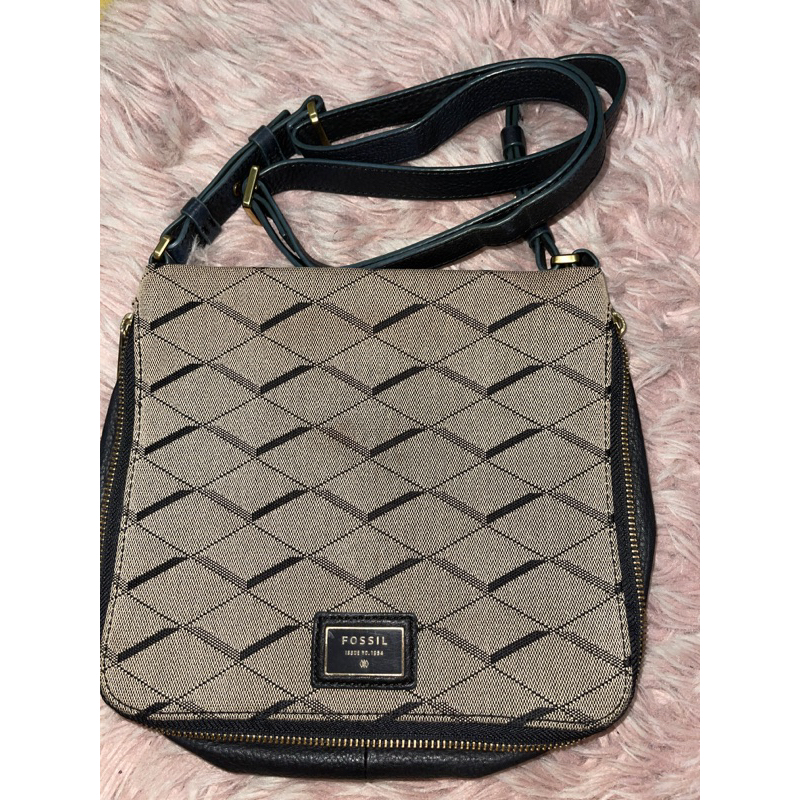 PL minus dikit fossil original