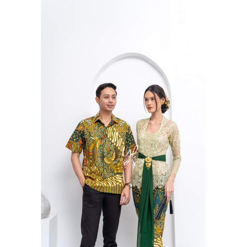 Set Kebaya Couple Sagee Glossy | Sarimbit Batik