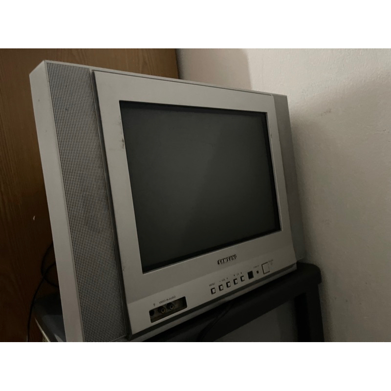 prelove tv layar datar tabung 15 inch -20 inch brand samsung