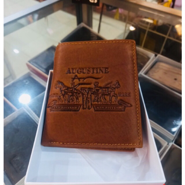 dompet lipat pria bahan kuit asli impor berkulitas model lipat biasa lidah tngah #dompet #dompetpria #dompetkulit #dompetcowok #dompetkulitpria #dompetkeren #dompetimpor #dompetbagus