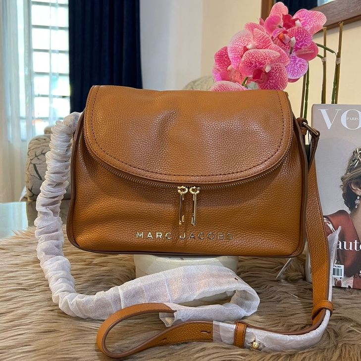 Tas Wanita Branded Marc Jacobs MJ Groove Medium Messenger Bag Smoked Almond 100% Original