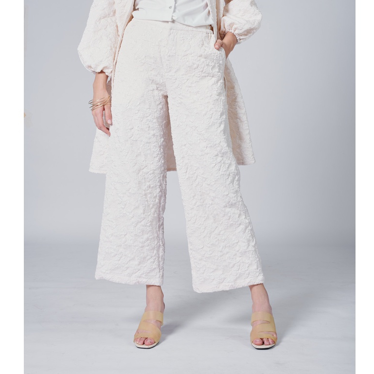 SIDELINE - Leunna Jacquard Pants - Sekelap Lalu - S,M,LXL