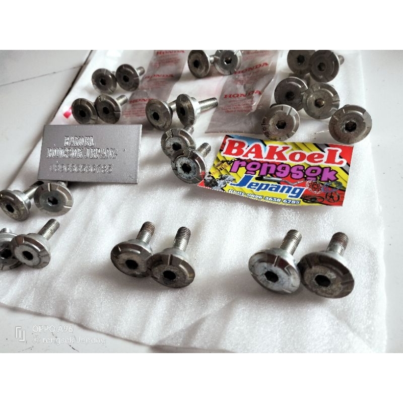 baut mur CBR 150R original baut L CBR150R baut rangka cbr 150r baut rangka CBR150R new cb