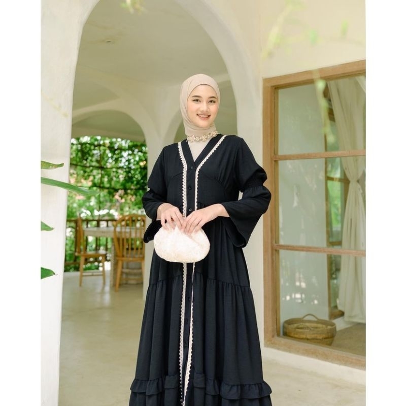 Arsha Dress Black by Haidee Orlin