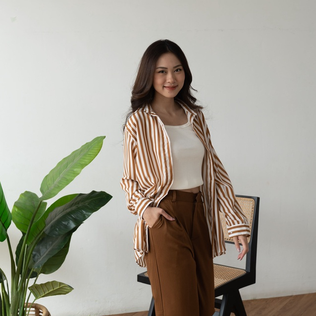 Hanami Shirt - Kemeja Salur - Kemeja Korea Wanita