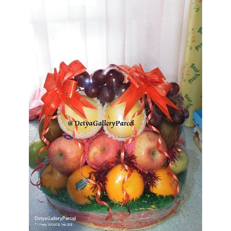 

PARCEL BUAH BEKASI / parcel Buah Segar / Parcel Buah
